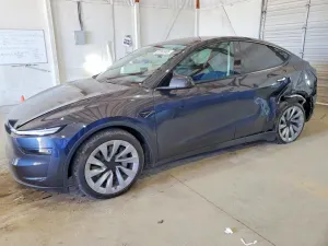 Tesla Model Y 2026