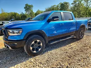 RAM 1500 5.7L 8 2021