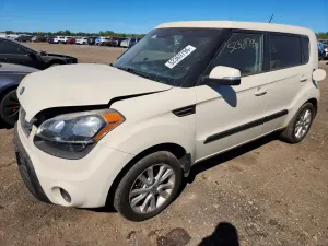 Kia Soul 2.0L 4 2013