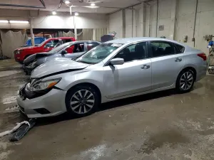 Nissan Altima 2.5L 4 2017