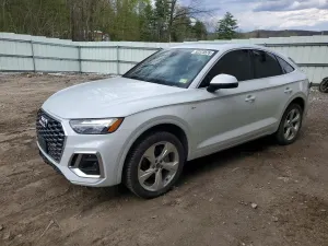 Audi Q5 2.0L 4 2022