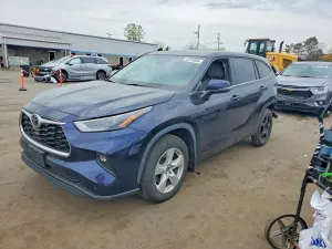 Toyota Highlander 3.5L 6 2022