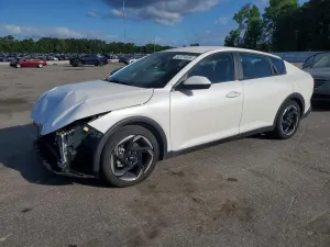 Kia K4 2.0L 4 2025