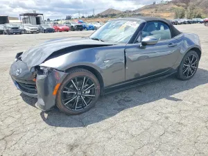 Mazda MX-5 (Miata) 2.0L 4 2024
