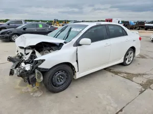 Toyota Corolla 1.8L 4 2013