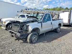 Ford F-250 6.2L 8 2014