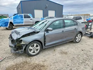 Volkswagen Jetta 2.0L 4 2011