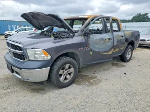 RAM 1500 5.7L 8 2015