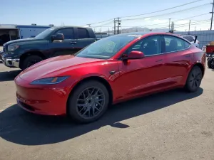Tesla Model 3 2025
