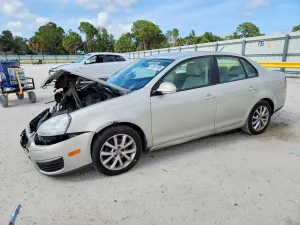 Volkswagen Jetta 2.5L 5 2010