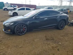 Tesla Model S 2019