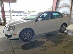 Volkswagen Jetta 2.5L 5 2010