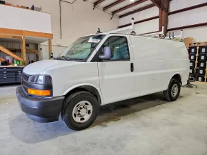 Chevrolet Express 4.3L 6 2020