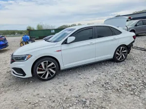 Volkswagen Jetta 2.0L 4 2021