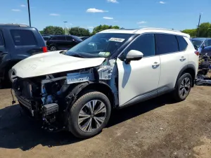 Nissan Rogue 2.5L 4 2021