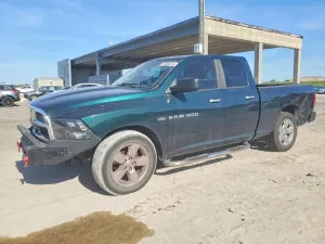 Dodge RAM 5.7L 8 2011