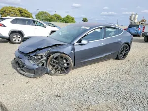 Tesla Model 3 2018