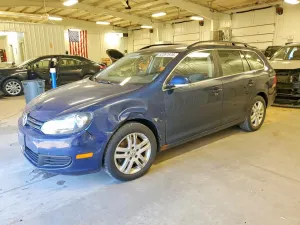 Volkswagen Jetta 2.0L 4 2013