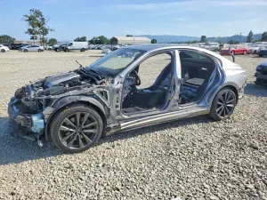 Lexus IS 3.5L 6 2023