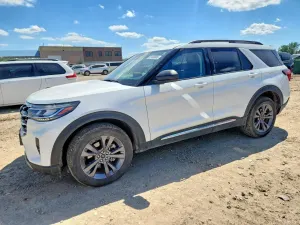 Ford Explorer 2.3L 4 2025