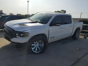 RAM 1500 5.7L 8 2021