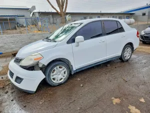 Nissan Versa 1.8L 4 2010