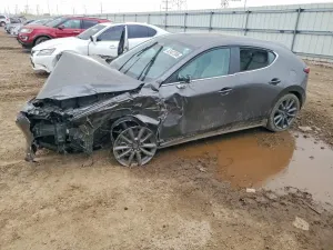 Mazda 3 2.5L 4 2024
