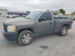 Chevrolet Silverado 1500 4.3L 6 2011