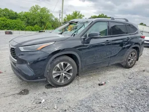 Toyota Highlander 3.5L 6 2022