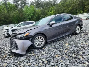 Toyota Camry 2.5L 4 2019