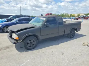 GMC Sonoma 4.3L 6 2002