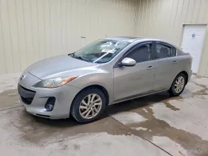 Mazda 3 2.0L 4 2012