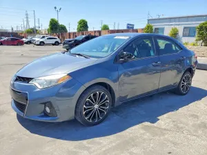 Toyota Corolla 1.8L 4 2015