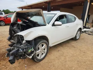Dodge Avenger 2.4L 4 2010
