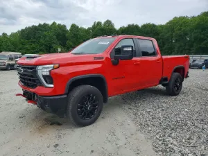 Chevrolet Silverado 1500 6.6L 8 2025