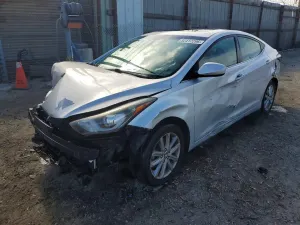 Hyundai Elantra 1.8L 4 2015