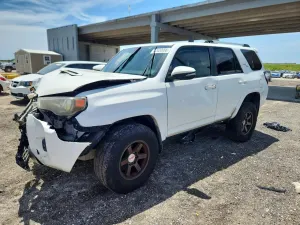 Toyota 4Runner 4.0L 6 2017