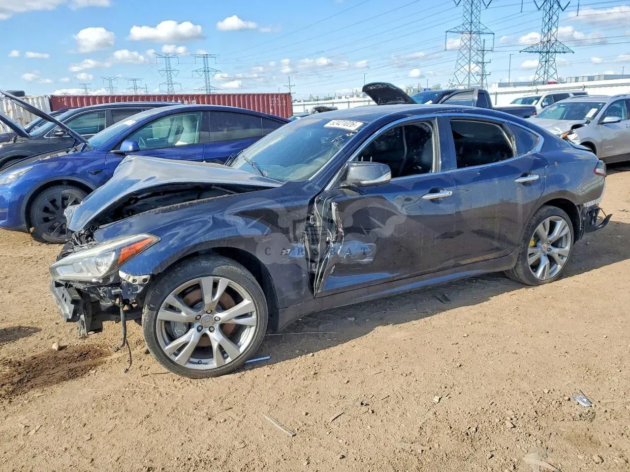 Infiniti Q70 3.7L 6 2015