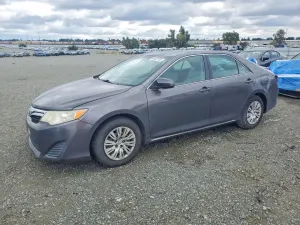 Toyota Camry 2.5L 4 2014