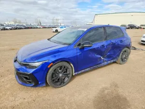 Volkswagen Golf 2.0L 4 2025