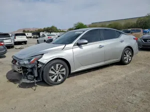 Nissan Altima 2.5L 4 2020