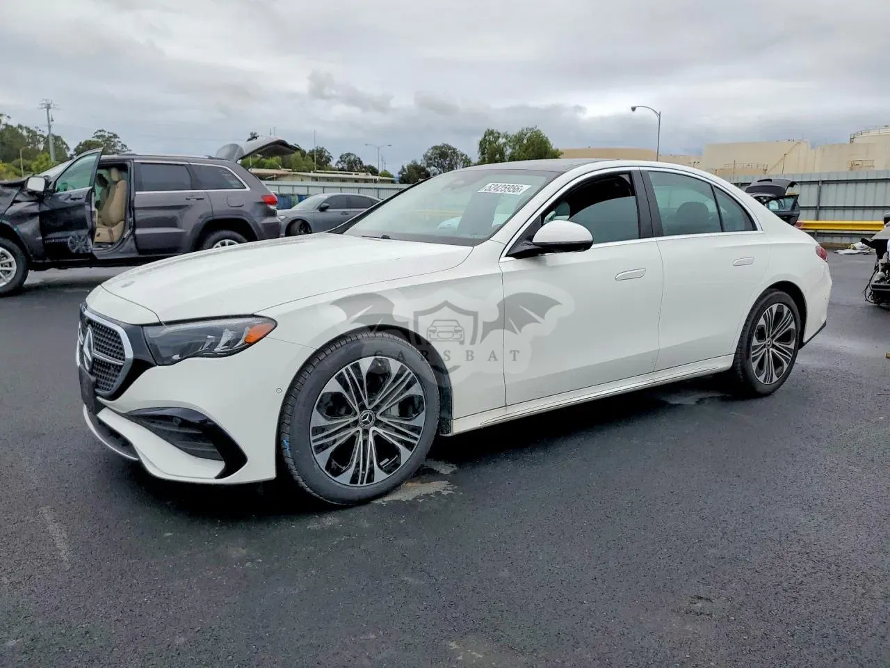 Mercedes-Benz E 2.0L 4 2024
