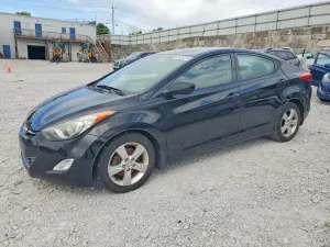 Hyundai Elantra 1.8L 4 2013
