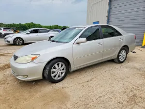 Toyota Camry 2.4L 4 2004