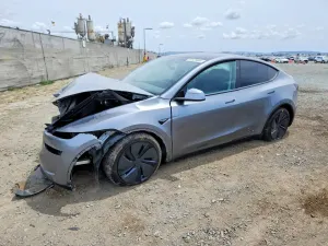Tesla Model Y 2026