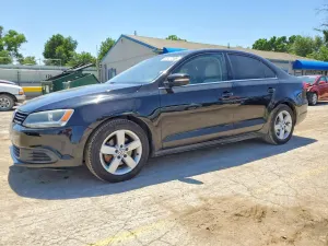 Volkswagen Jetta 2.0L 4 2014