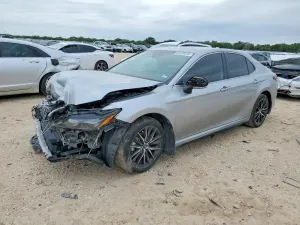 Toyota Camry 2.5L 4 2023