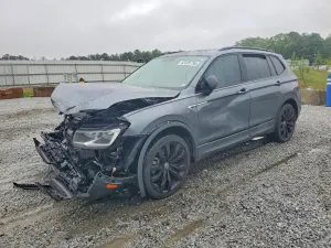 Volkswagen Tiguan 2.0L 4 2021