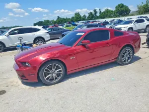 Ford Mustang 5.0L 8 2014