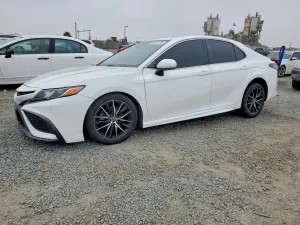 Toyota Camry 2.5L 4 2021
